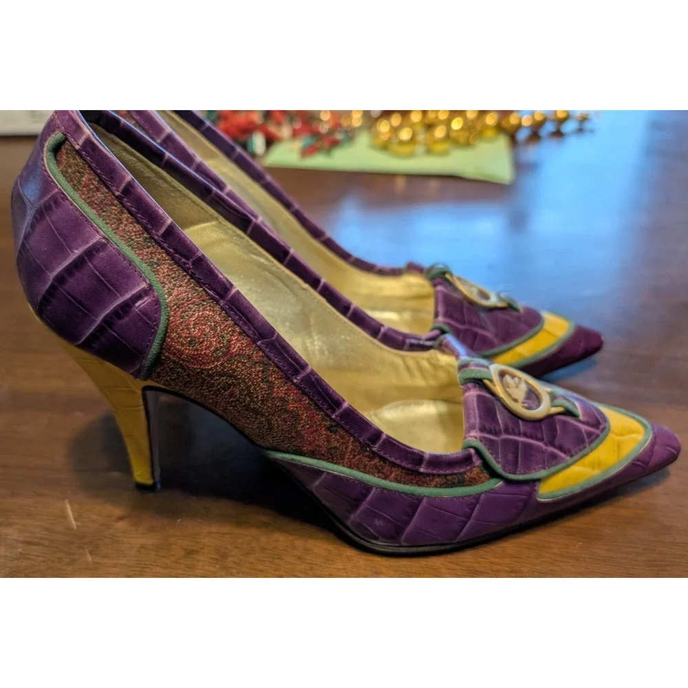 Etro Purple Leather‎ Logo Embossed Pointed Toe Pumps Heels Size 37 EUC